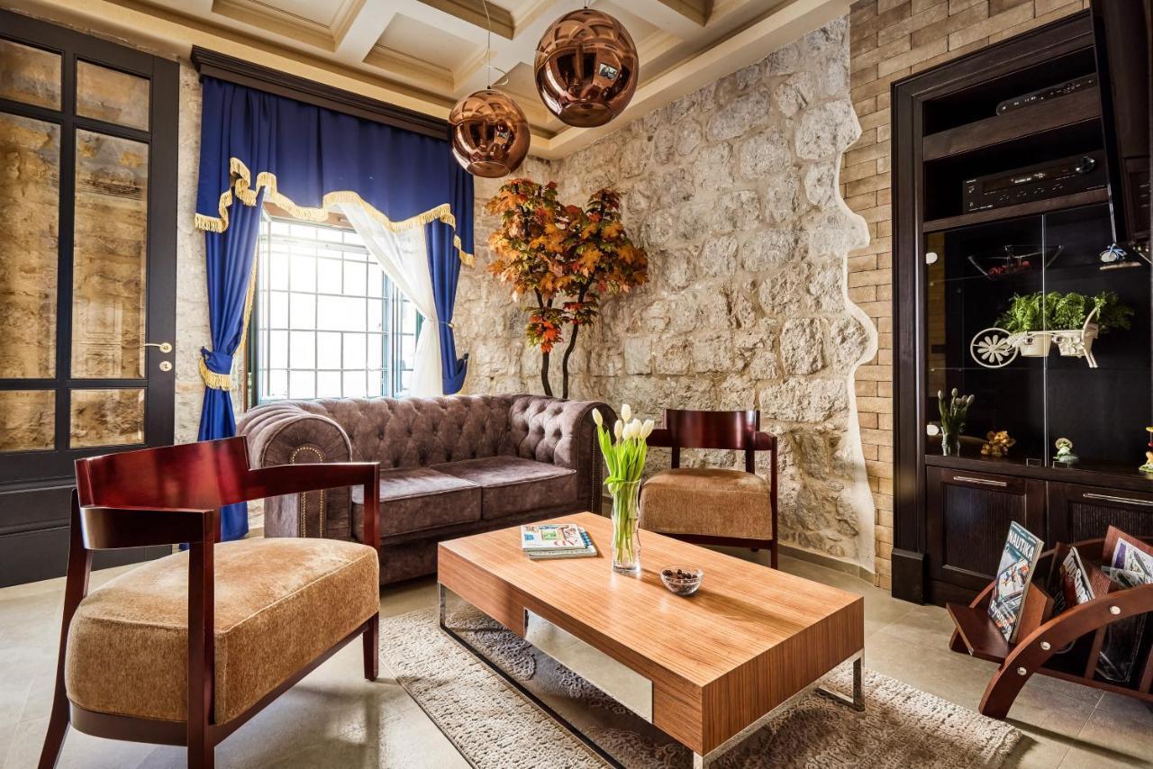 Apartment Lav In The City Centre Kotor Exteriör bild